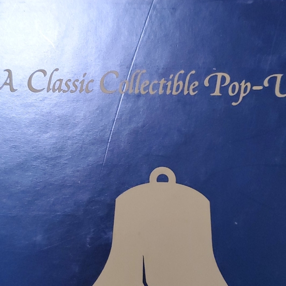 America POP UP Book 10x8 - Picture 3 of 16